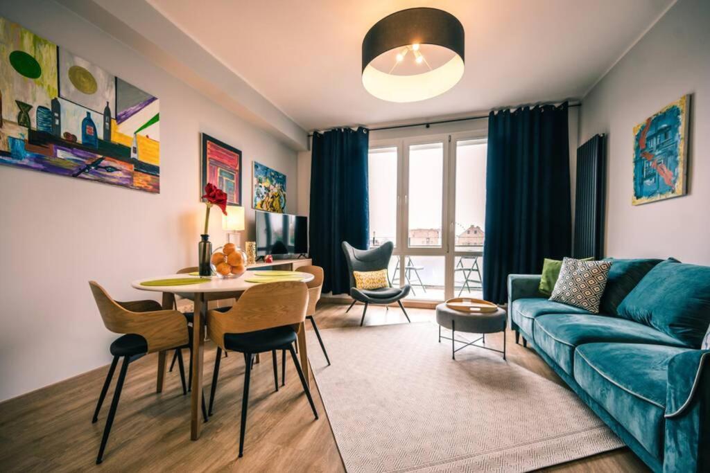 Ferienwohnung Apartament Poczta Polska, Wyjatkowy I Nowoczesny Danzig Exterior foto